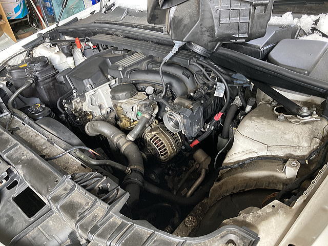 �T�C�h�V�������삵�n�ڂ����Ƃ���